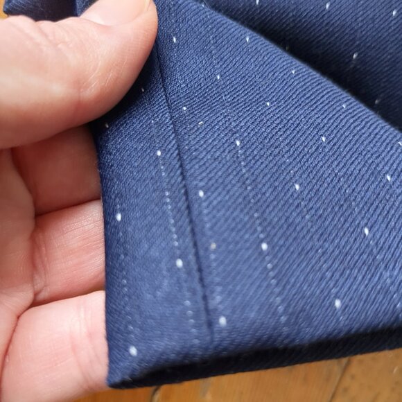 HUGO BOSS Wool Blend Lightweight Office MId-Rise Business Pants in Navy Microdot - Picture 3 of 15